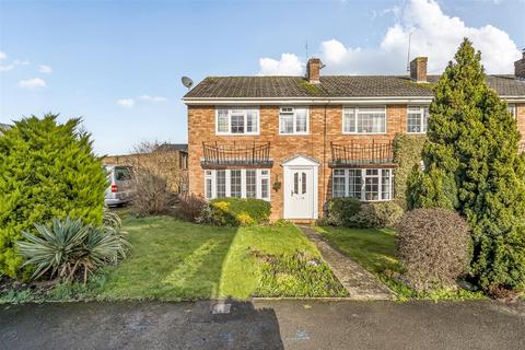 3 bedroom end of terrace house for sale, Oak Tree Walk, Keynsham, Bristol