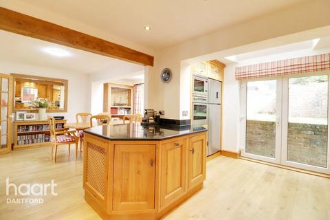 undefined, The Grove, WESTERHAM
