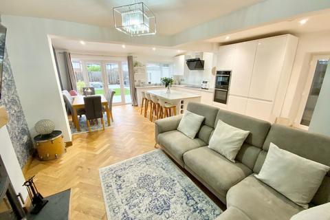 undefined, Kemelstowe Crescent, Halesowen B63