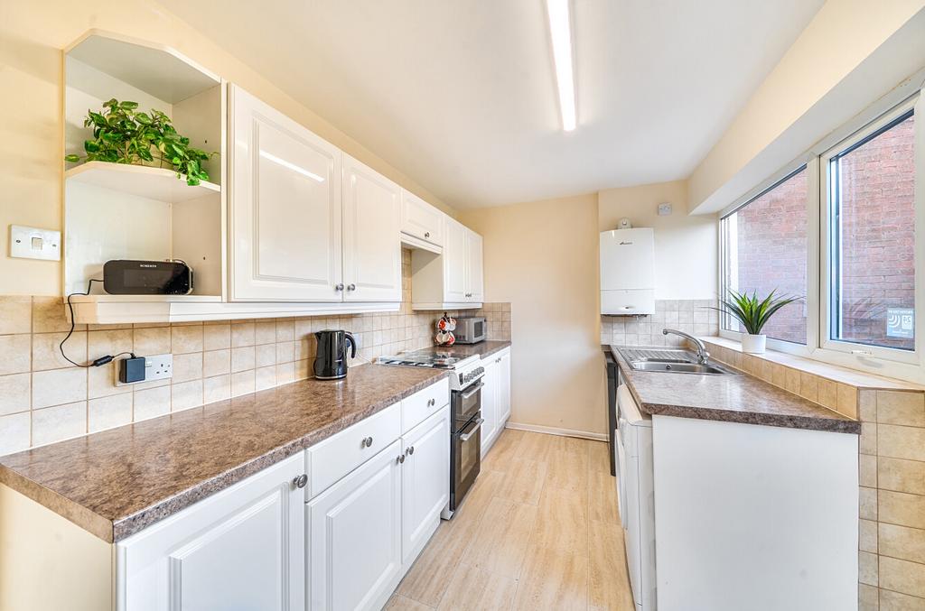 Kitchen 1