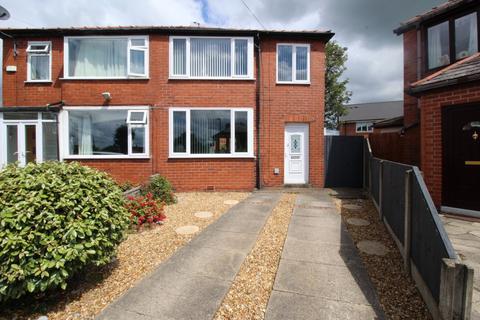 3 bedroom semi-detached house to rent, Pembroke Place, Lancashire PR7