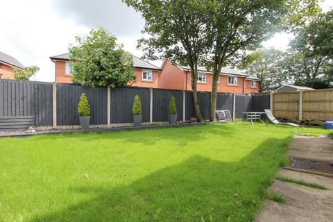 3 bedroom semi-detached house to rent, Pembroke Place, Lancashire PR7