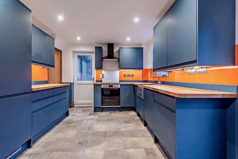3 bedroom terraced house for sale, Juniper Close, Whitehill, Bordon, GU35