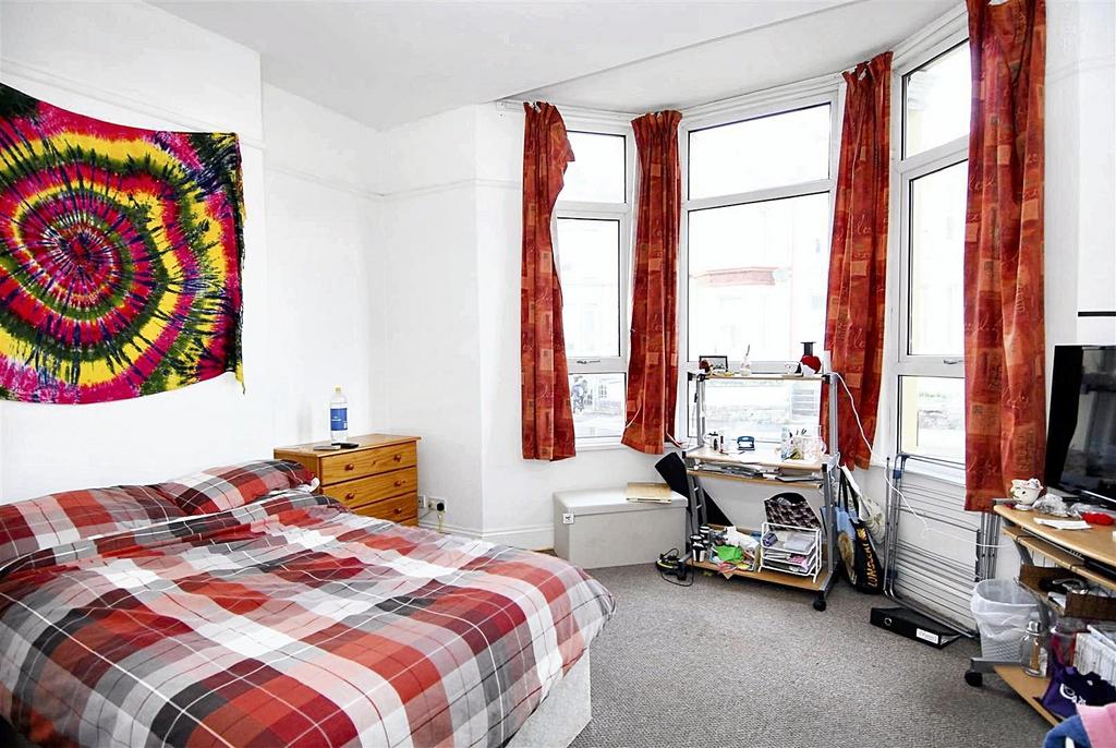 Bedroom (12).jpeg