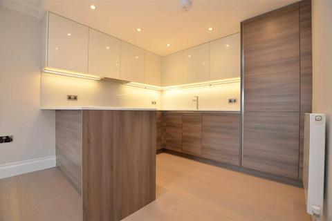 2 bedroom apartment to rent, Bridgeman Road, Teddington