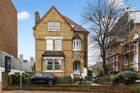 2 bedroom flat for sale, Kendal Place, London, SW15