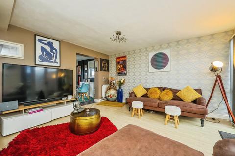 undefined, Honeywood Drive, Nottingham, NG3