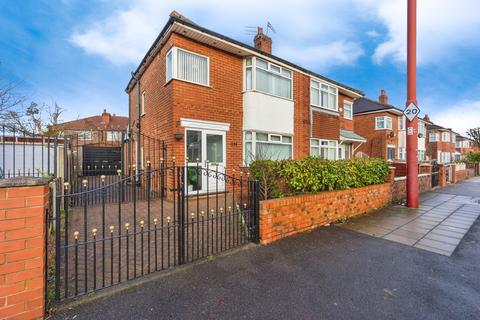 Manchester Road, Manchester, M43