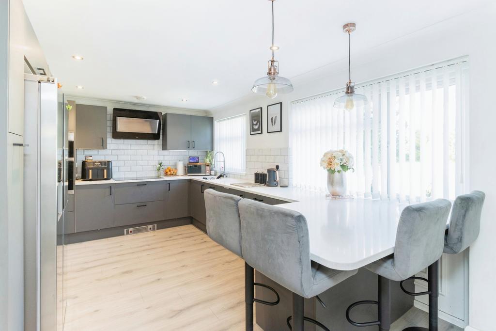 Kitchen/Breakfast