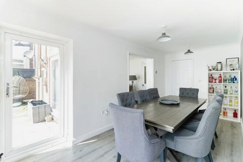 undefined, Longmead Road, Paignton, TQ3