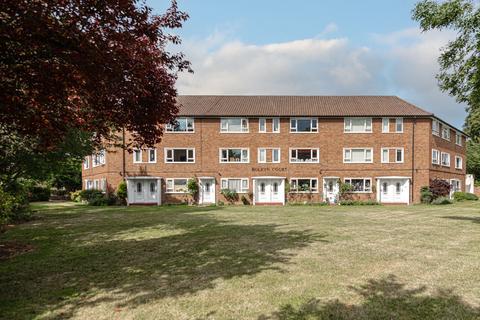 2 bedroom maisonette for sale, Bridge Road, East Molesey, KT8