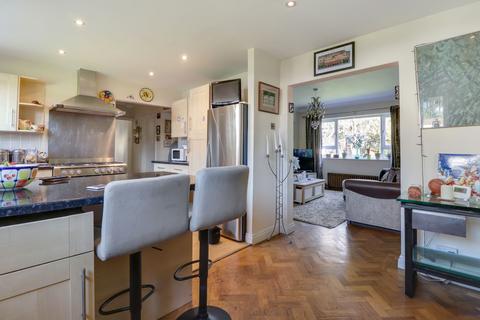 2 bedroom maisonette for sale, Bridge Road, East Molesey, KT8