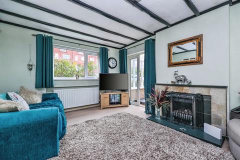 undefined, Mapperley Rise, Nottingham, NG3