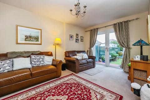 undefined, Avondale Road, Carlton, NG4