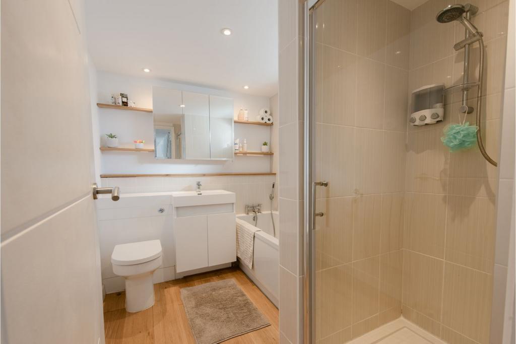 Annexe Bathroom