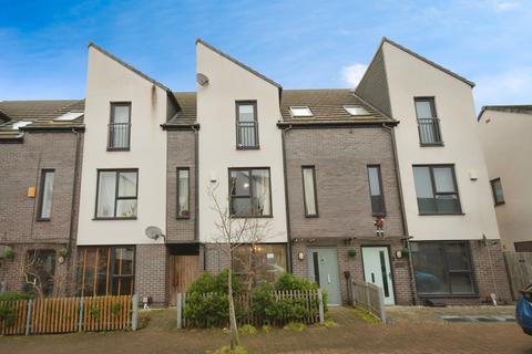 Brearley Drive, Sheffield, S5