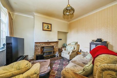 undefined, Wollaton Road, Nottingham, NG8