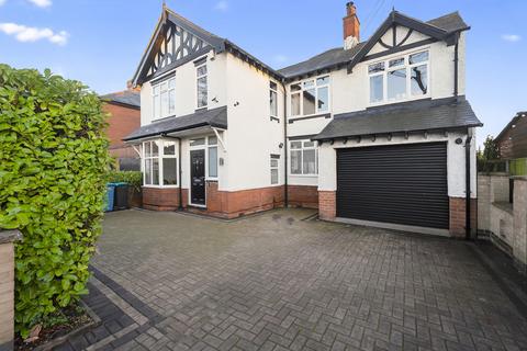 4 bedroom detached house for sale, Normanton Drive, Mansfield, NG18