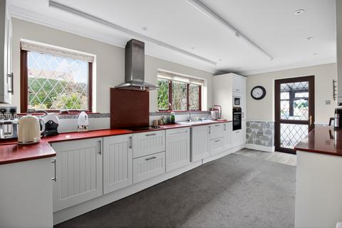 4 bedroom detached house for sale, Dartmouth Road, Paignton, TQ4