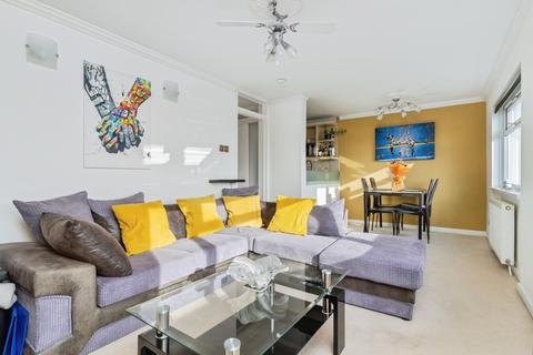 2 bedroom flat for sale, Sorrento Middle Warberry Road, Torquay, TQ1