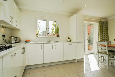 undefined, Saffron Grove, Worcester, WR8