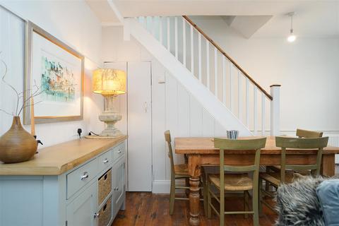 3 bedroom terraced house for sale, Market Street, Appledore