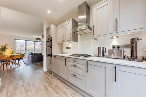 3 bedroom detached house for sale, Stadium Avenue, Newark, NG24