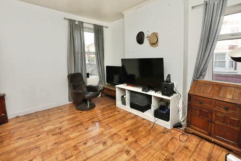 3 bedroom semi-detached house for sale, Gladstone Road, Liverpool, L21