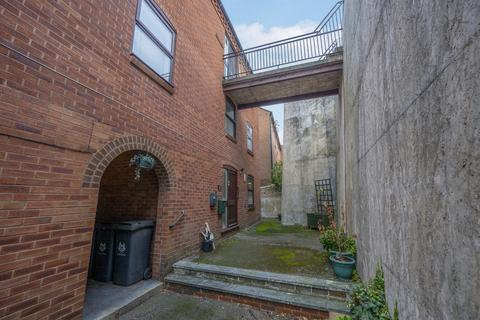 undefined, London Road, Worcester, WR5