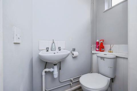 3 bedroom terraced house for sale, Ridgeway Walk, Top Valley, NG5