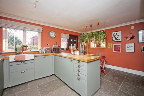 undefined, The Holloway, Droitwich, WR9