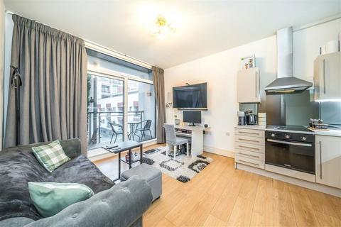 Cornell Square, London SW8