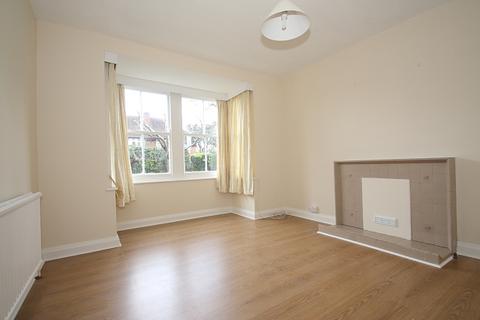 3 bedroom detached house to rent, Horsell, Woking GU21