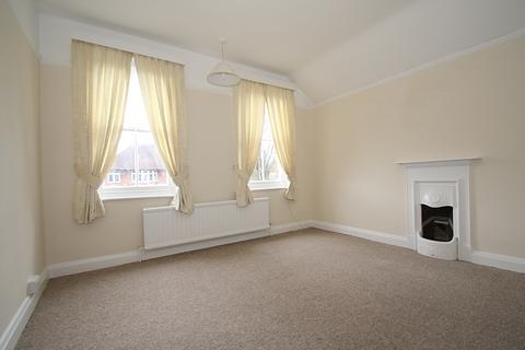 3 bedroom detached house to rent, Horsell, Woking GU21