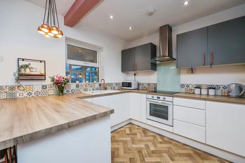3 bedroom semi-detached house for sale, Thompson Street, Nottingham, NG16