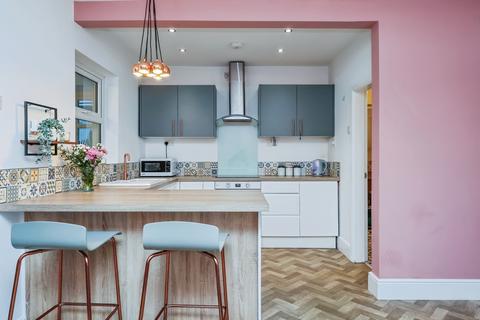 3 bedroom semi-detached house for sale, Thompson Street, Nottingham, NG16