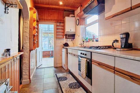 3 bedroom semi-detached house for sale, Lickey Road, Birmingham, B45
