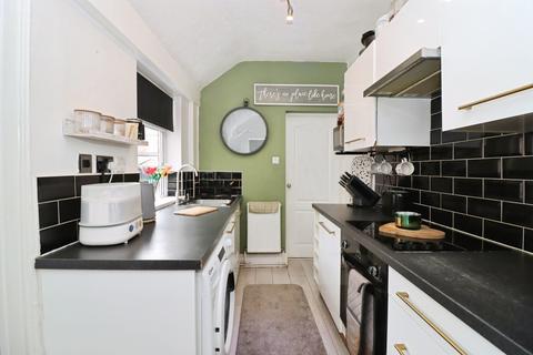 3 bedroom terraced house for sale, Sherwood Drive, Shirebrook, Mansfield, NG20