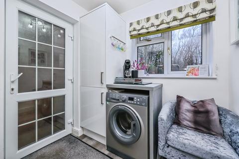4 bedroom detached house for sale, Bolingey Way, Nottingham, NG15