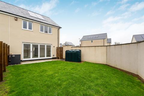 undefined, West Road, Sheepwash