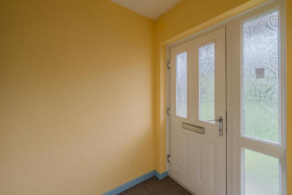15a Warwick Close-18.jpg