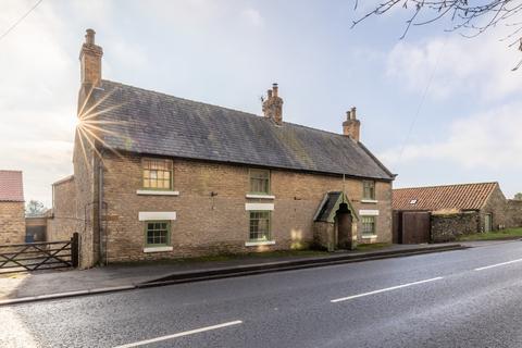 3 bedroom detached house for sale, High Street, Snainton YO13