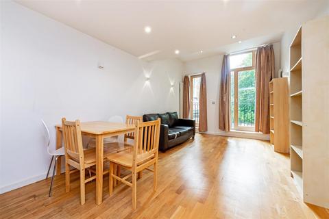 2 bedroom flat to rent, St. John's Way, London