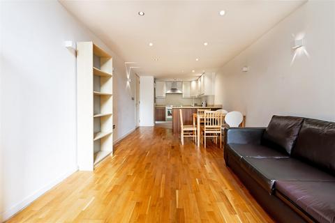 2 bedroom flat to rent, St. John's Way, London