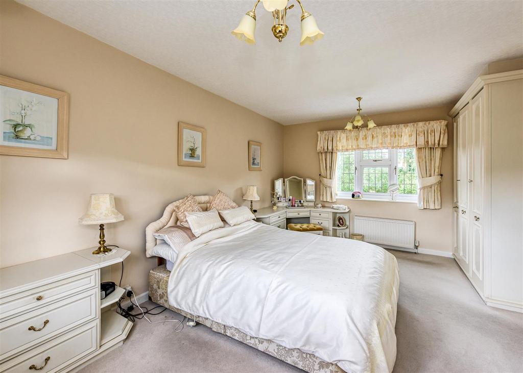 38 Cranford Road-bed1a.jpg