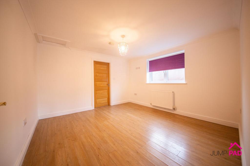Bedroom/Reception Room