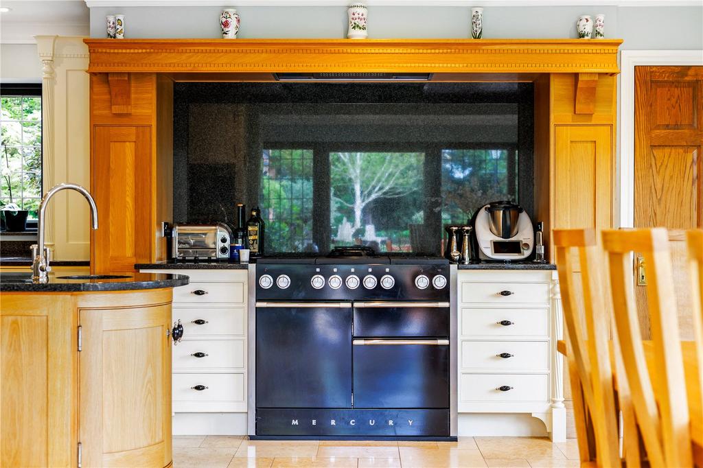 Oven