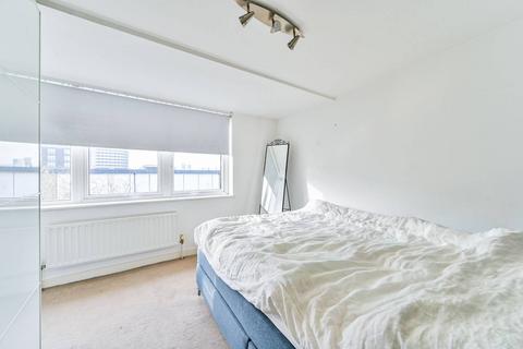 undefined, Gifford Street, King's Cross, London, N1