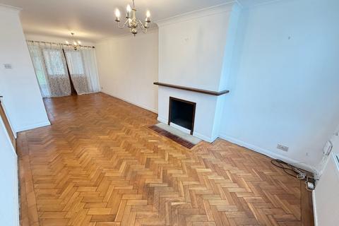 4 bedroom semi-detached house for sale, Chessholme Road, Ashford TW15