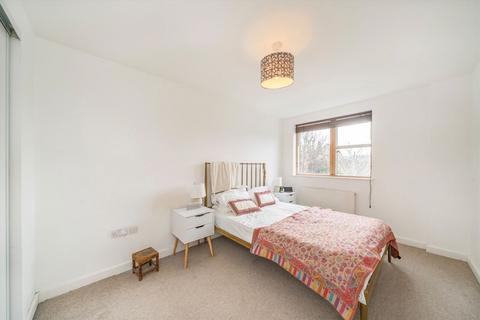 1 bedroom flat to rent, Lacy Road, London SW15